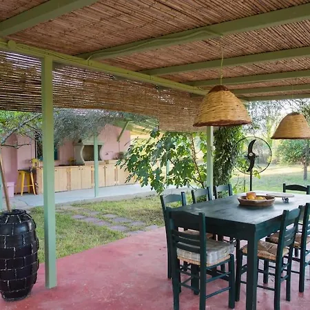 Ferienhaus Lefkada's Bohemian Kalligoni